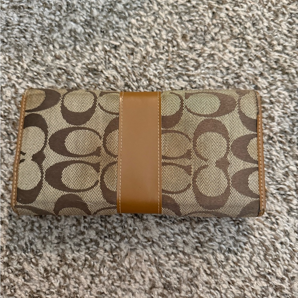 Coach Wallet - Picture 2 of 4
